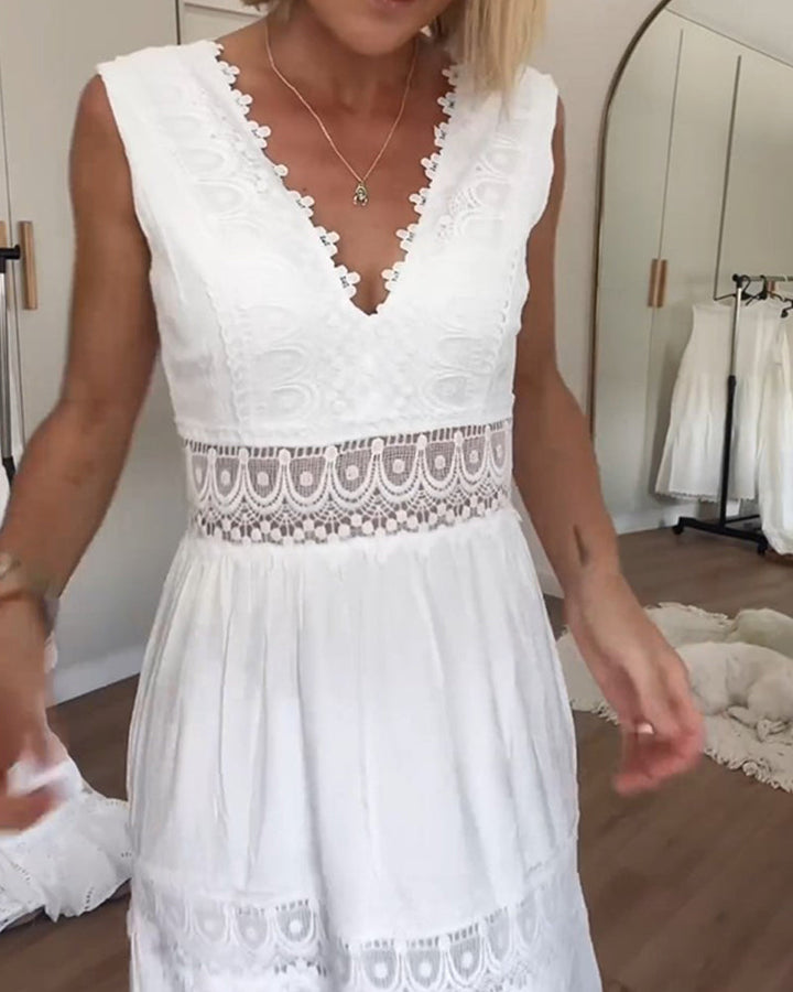 Stella | Romantic Lace Trim Midi Dress